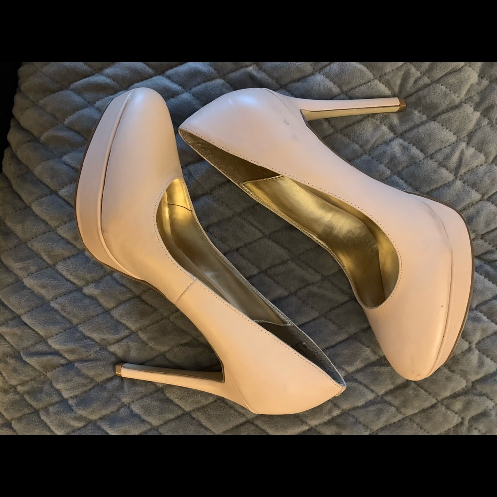 Light pink heels